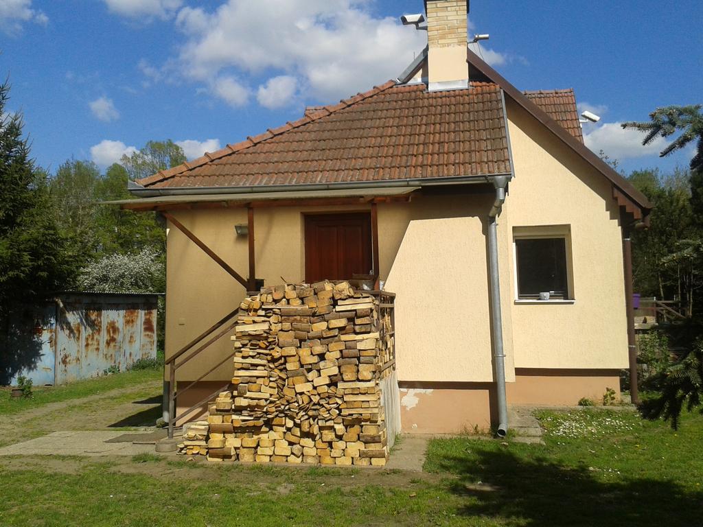 Chata Zahrada Madeta Veseli nad Luznici Luaran gambar